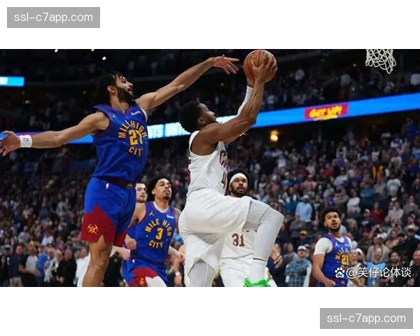骑士进攻效率中游徘徊 加兰与米切尔双后卫组合仍需磨合 骑士进攻效率中游徘徊 加兰与米切尔双后卫组合仍需磨合